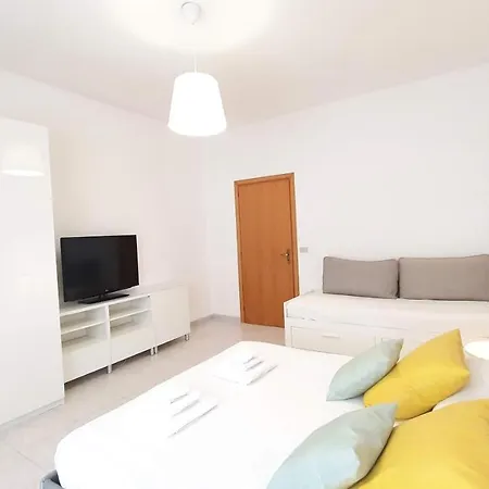 Doctor House - Policlinico Apartament Bari