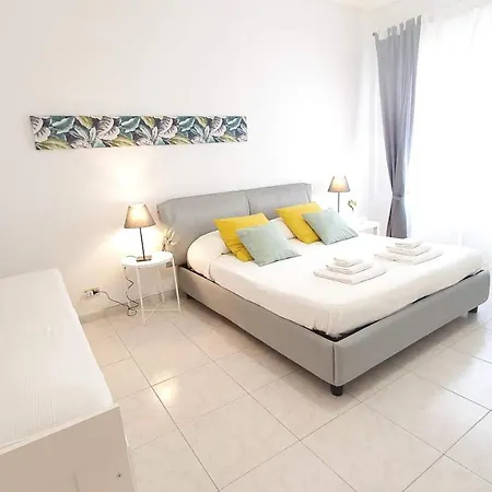 Apartament Doctor House - Policlinico